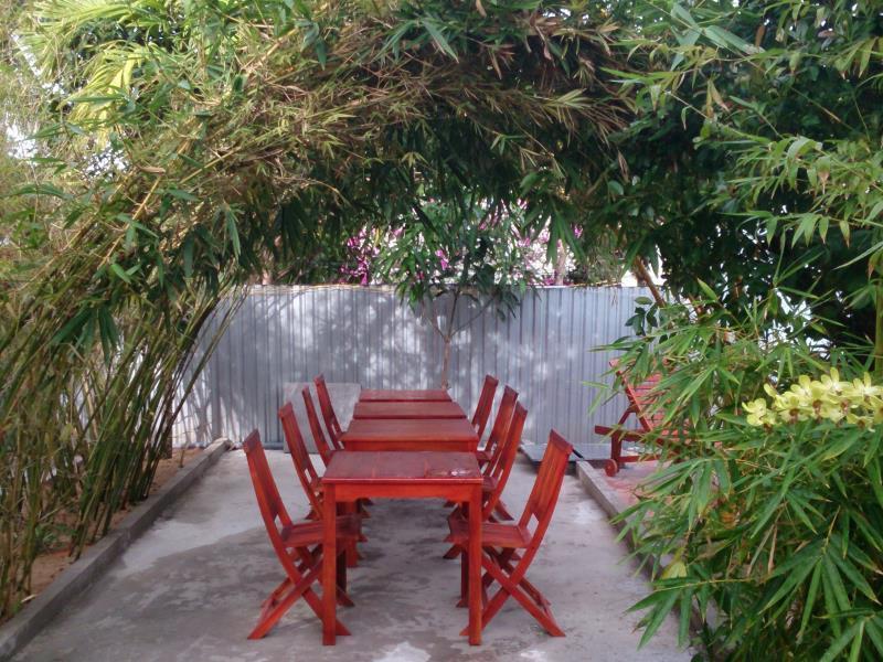 Mui Ne Alena Bungalow Hotel Phan Thiet Exterior photo